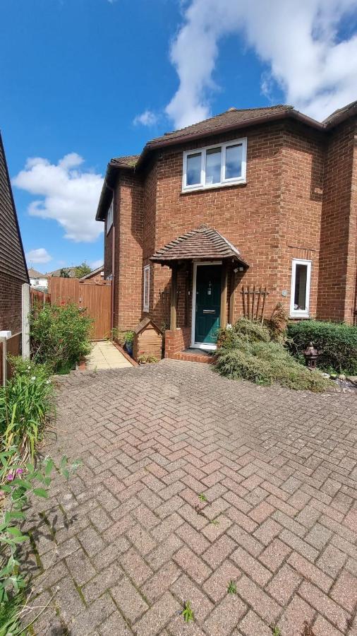 Glebe House, Private Entrance, Free Parking On Drive, Self Check In, Netflix Bed and Breakfast Ashford  Eksteriør billede
